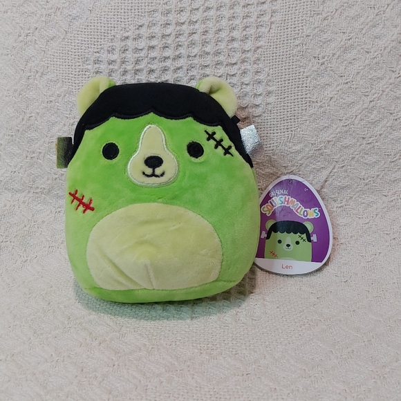 Len Halloween 2021 Squishmallow - Picture 1 of 2